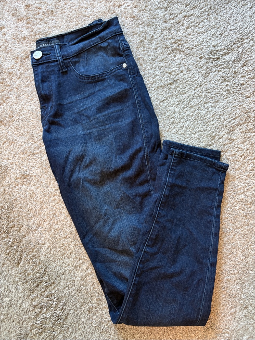 Rock & Republic Women's Deep Indigo Skinny Jeans 💙